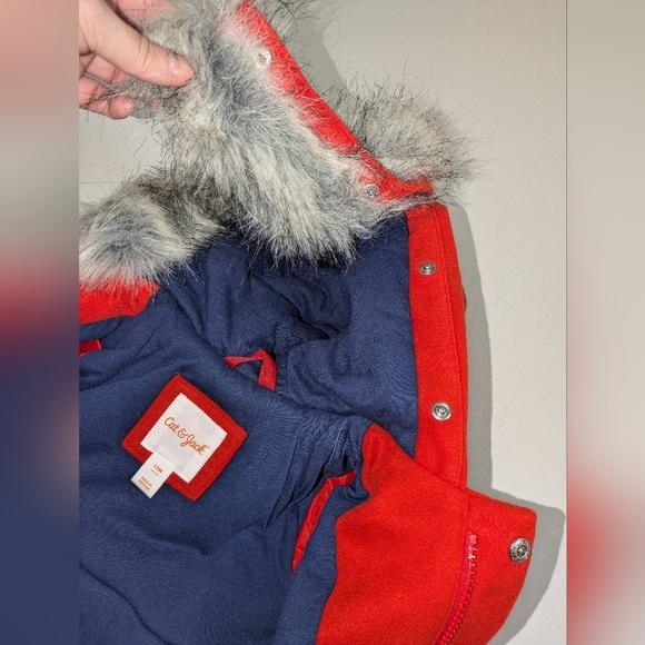Cat & Jack Girls Red Winter Pea coat with faux fur hood. EUC Size 12M - Picture 8 of 9